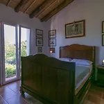 Clara Villa Tertenìa