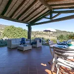 Clara Villa *