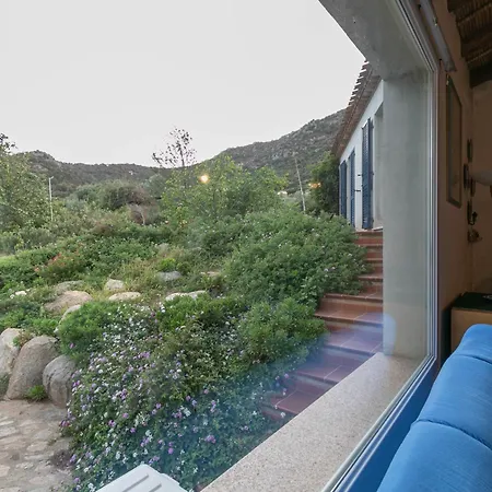 Clara Villa Tertenìa